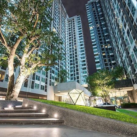 The Base Central Pattaya Seaview Exterior foto