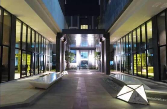 The Base Central Pattaya Seaview Exterior foto