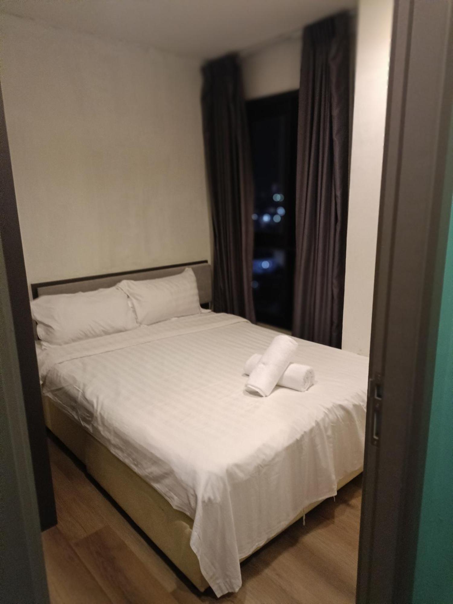 The Base Central Pattaya Seaview Exterior foto