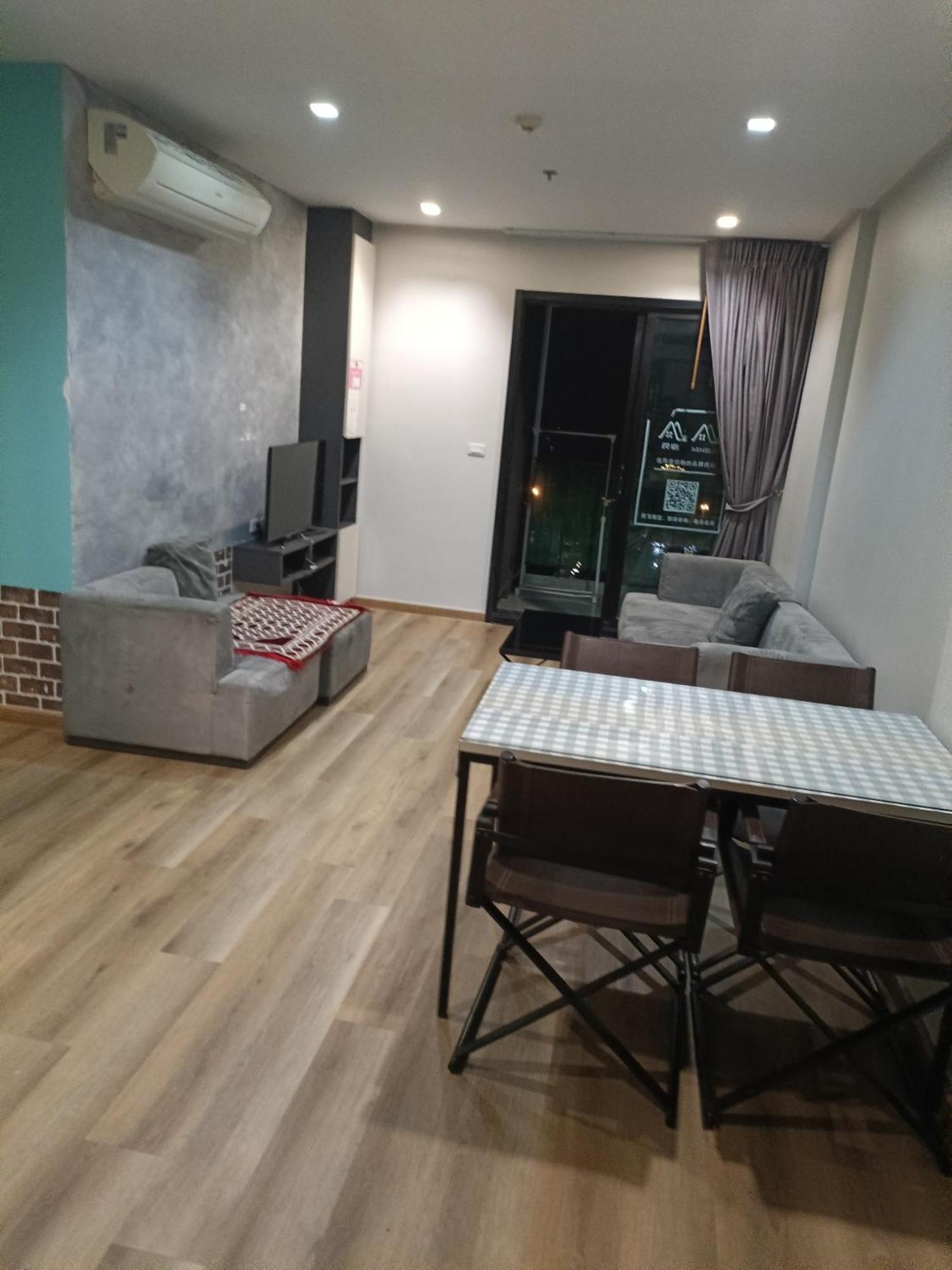 The Base Central Pattaya Seaview Exterior foto